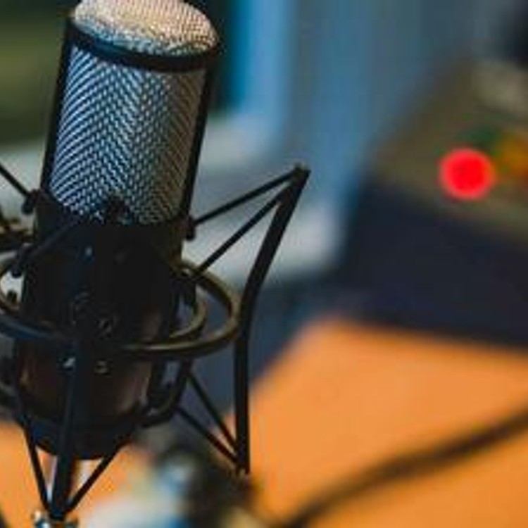 Podcast: Foxx Dental Clinic Award Winning Best Dentist in Ludhiana, Punjab-hover