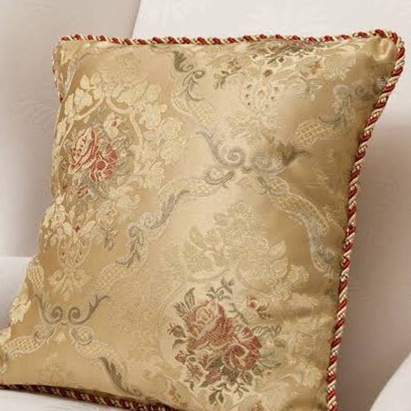 Pillow Talks 02
