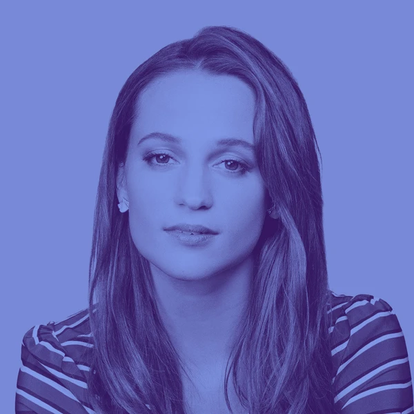 Alicia Vikander
