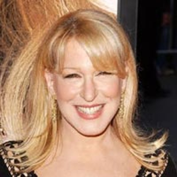 Bette Midler-hover