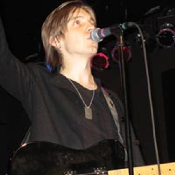 Alex Band-hover