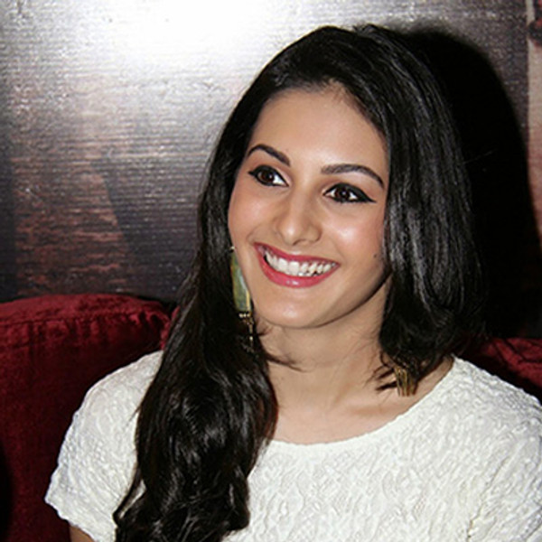 Parveen Dastu