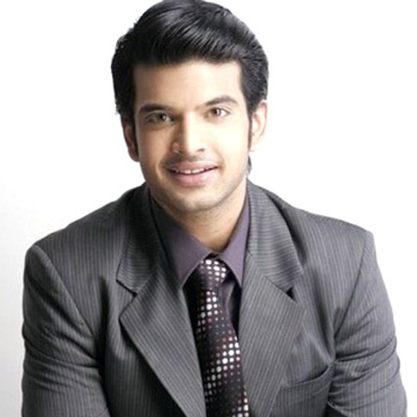 Karan Kundra-hover