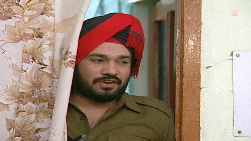 Mudda Maar Ke Lang Gayi