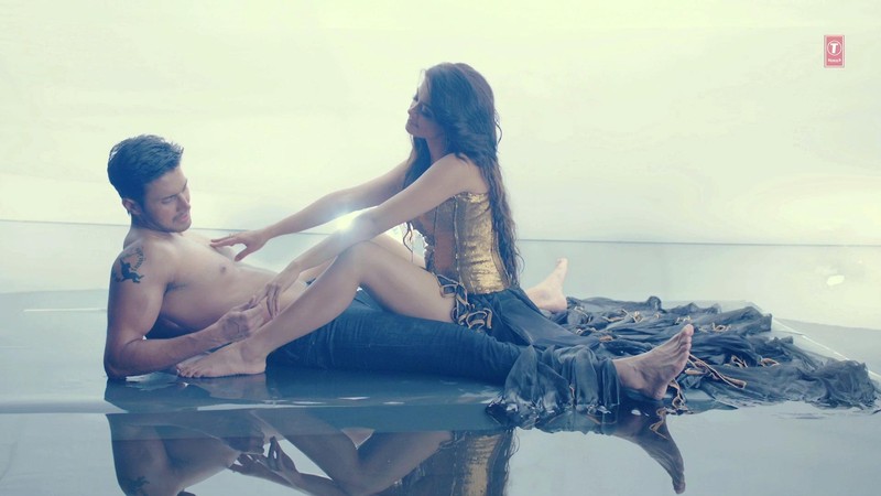 Mohabbat Kaila Aye Gori (Without Rap)