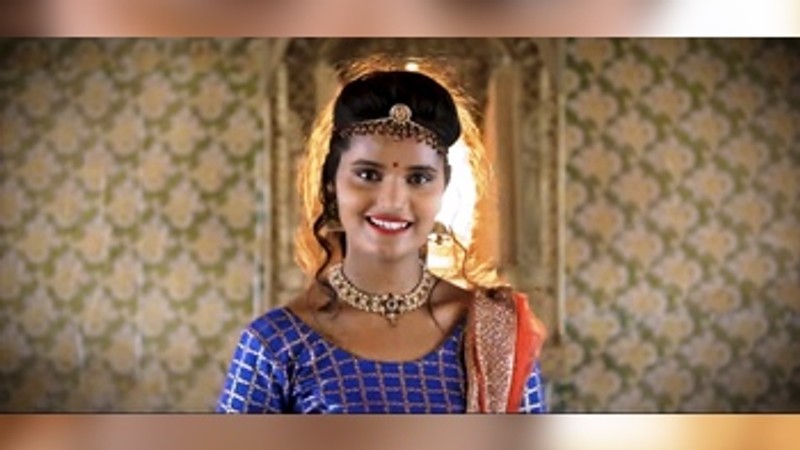 Garaj Hove To Phone Karen Janudi