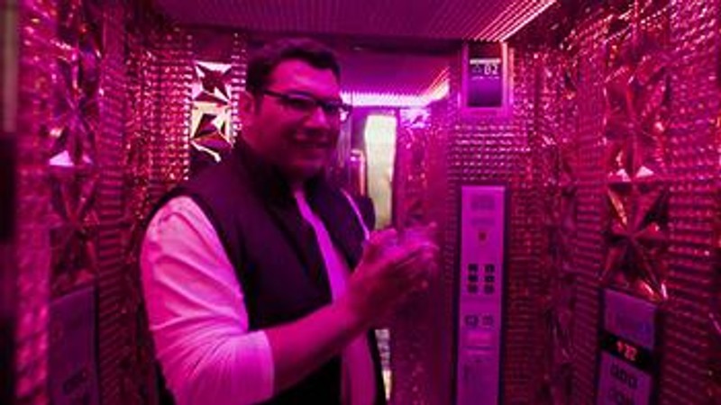 Tanki (Mika Singh Version)