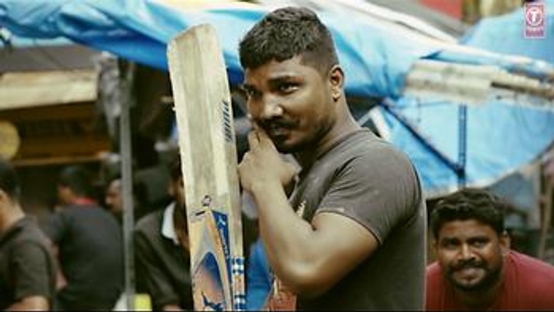 Har Gully Mein Dhoni Hai