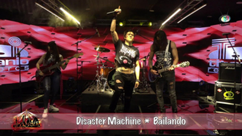 Bailando