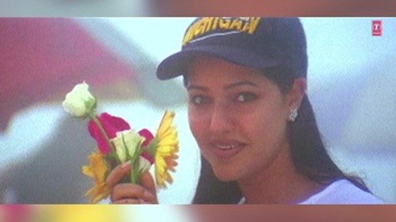 Choodi Bhi Zid Pe Aai Hai (Remix)