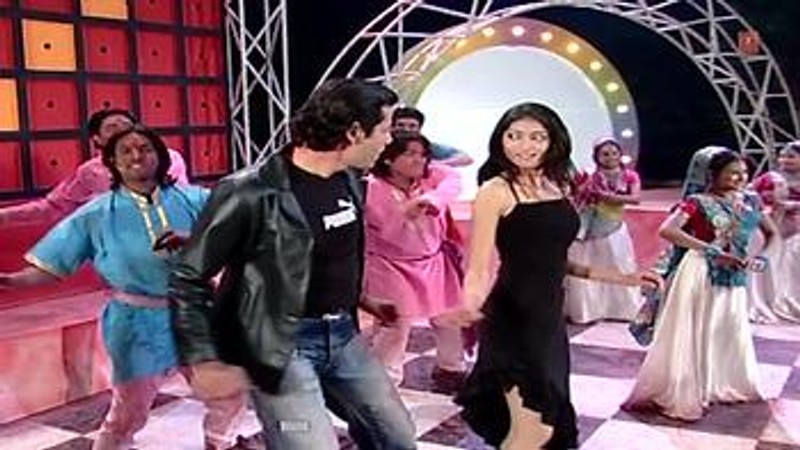 Holi Aaee Ghar Ghar