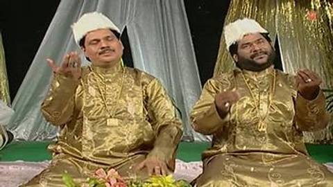 Sarkare Do Aalam Ka Roza Hai Madine Main