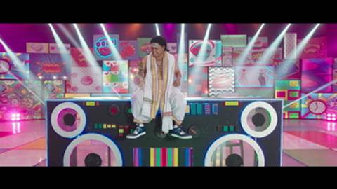 Talku Lessu Worku Moreu From "Murungakkai Chips"