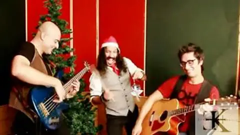 Christmas – Feel It In The Air