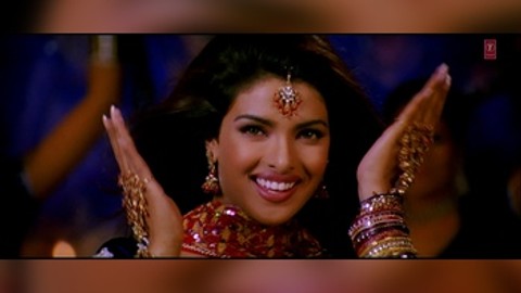 Laal Dupatta Haaye Re Aamar