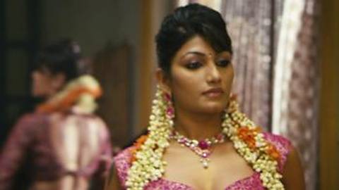 Madurai Ponnu (From "Billa 2")